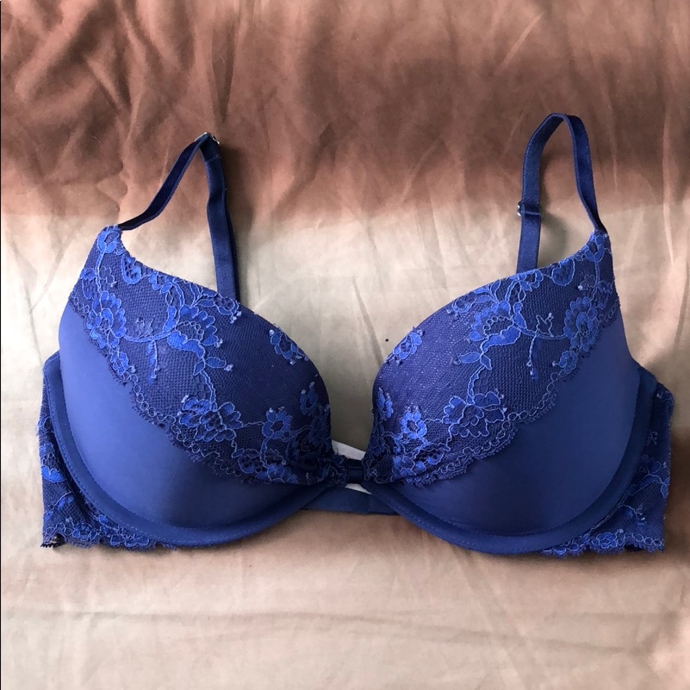Blue Lace Victoria’s Secret Padded Bra